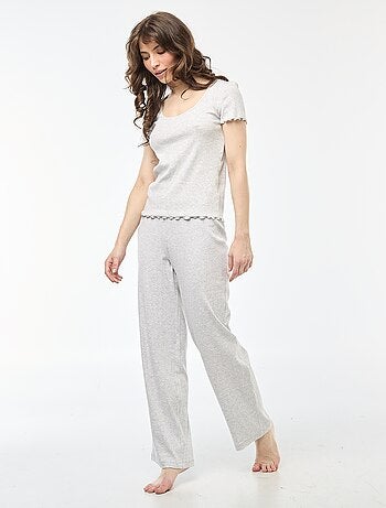 T-shirt basic in maglia a costine a maniche corte