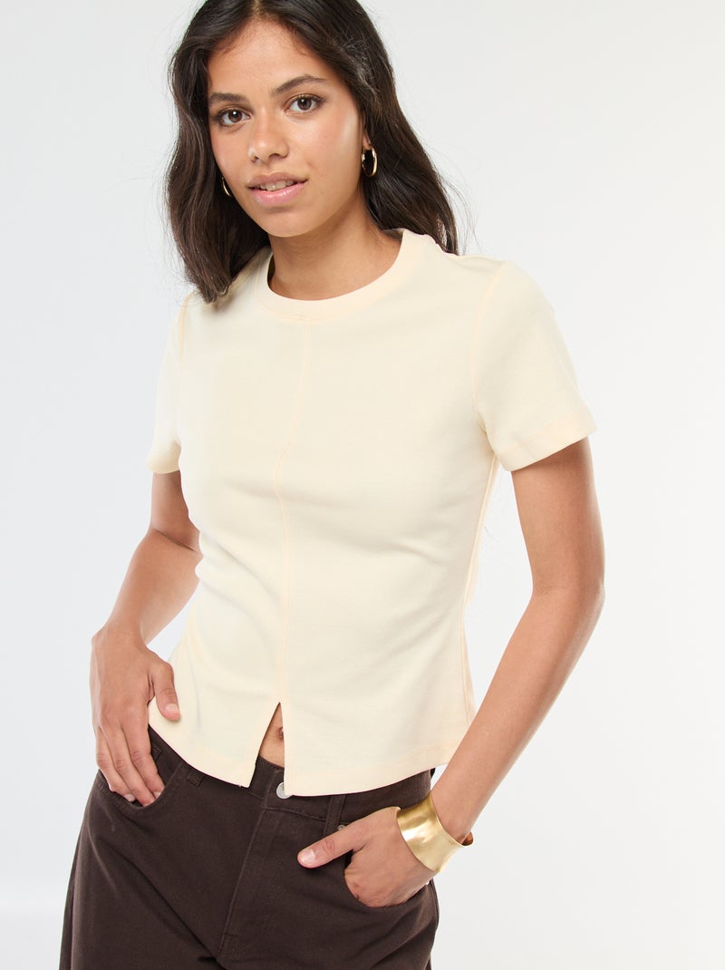 T-shirt basic in maglia a costine sottili Beige - Kiabi