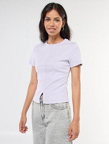 T-shirt basic in maglia a costine sottili