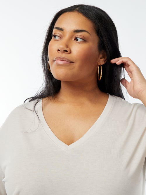 T-shirt basic tinta unita scollo a V - Kiabi