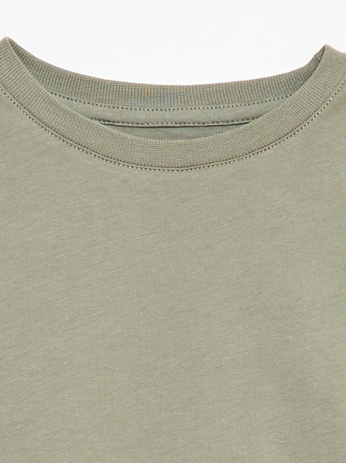 T-shirt basica in jersey tinta unita - Kiabi T-shirt basica in jersey tinta unita - Kiabi