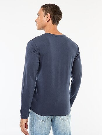 T-shirt basic a maniche lunghe e girocollo