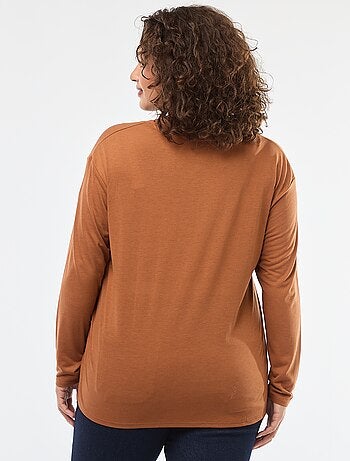 T-shirt basic con scollo a V e maniche a 3/4