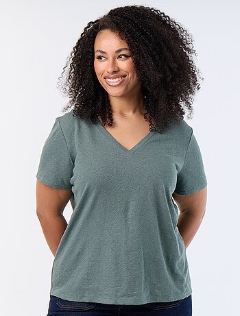T-shirt basico scollo a V e maniche corte