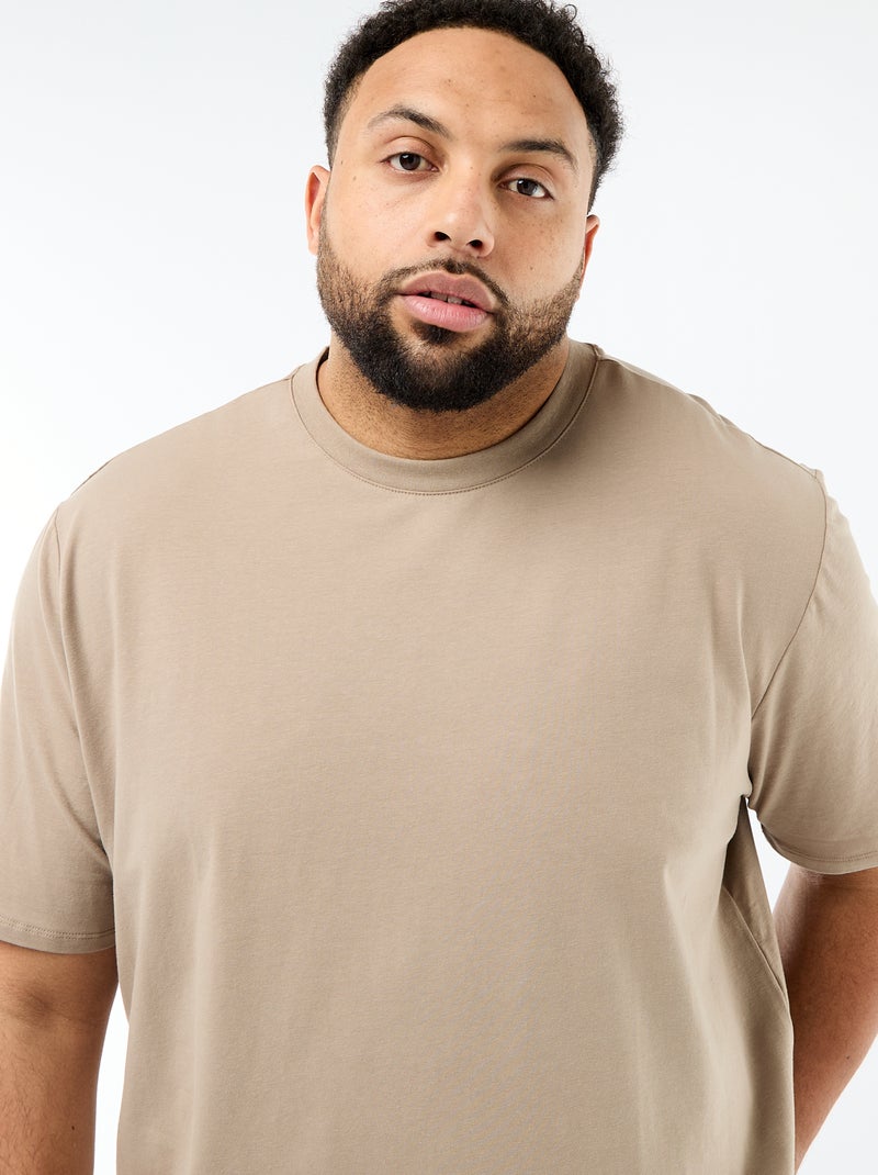 T-shirt basico tinta unita regular fit Beige - Kiabi