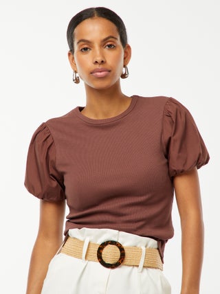 T-shirt bimateriale sciancrata con maniche a sbuffo