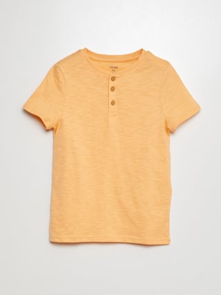 T-shirt collo serafino a maniche corte