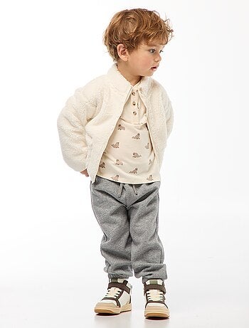 T-shirt con colletto abbottonato e stampa