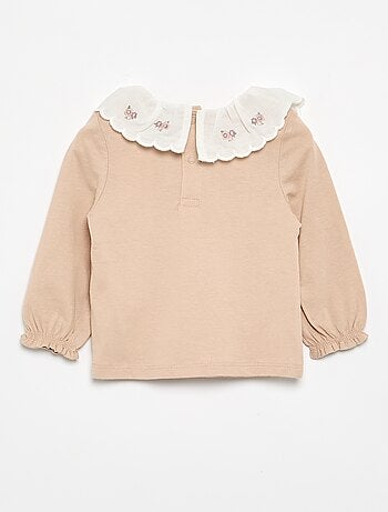 T-shirt con colletto Claudine