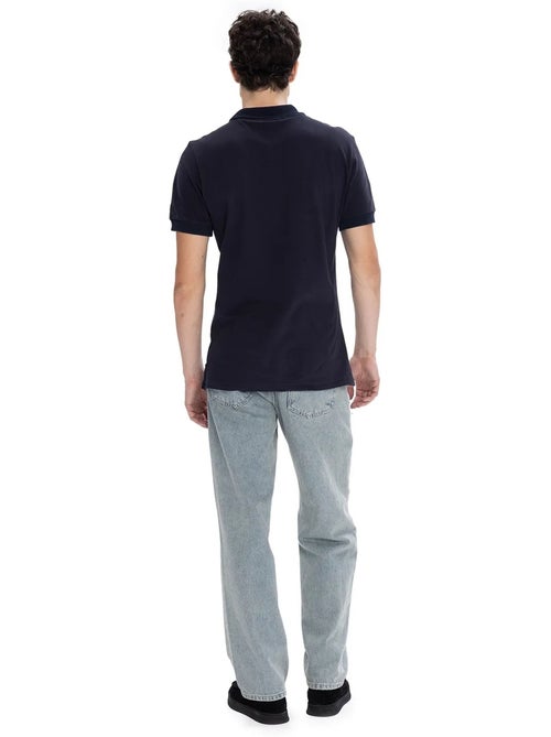 T-shirt con colletto polo e bottoni giesto - Kiabi T-shirt con colletto polo e bottoni giesto - Kiabi