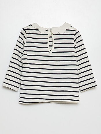 T-shirt con colletto rotondo arricciato