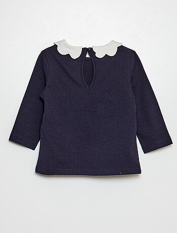 T-shirt con colletto rotondo arricciato