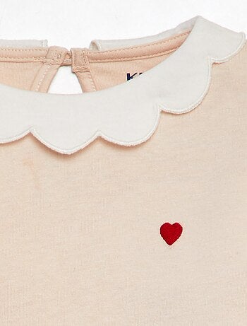 T-shirt con colletto rotondo arricciato