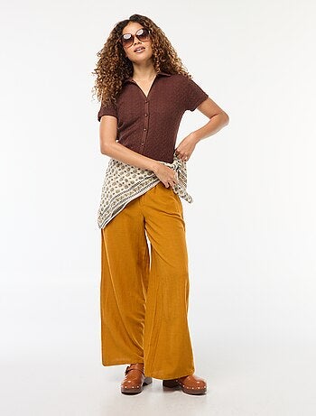 T-shirt con collo a polo lavorata a maglia