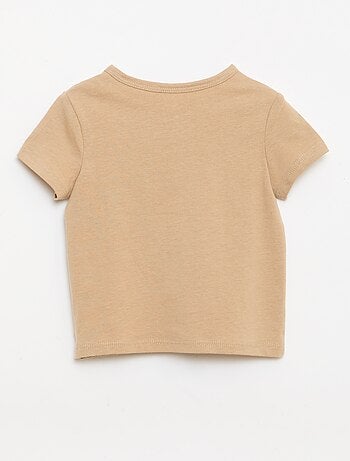T-shirt con collo alla tunisina abbottonato