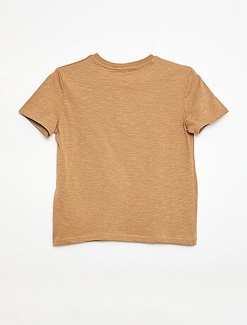 T-shirt con collo alla tunisina