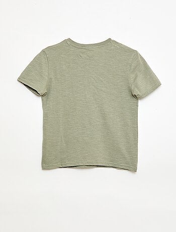 T-shirt con collo alla tunisina