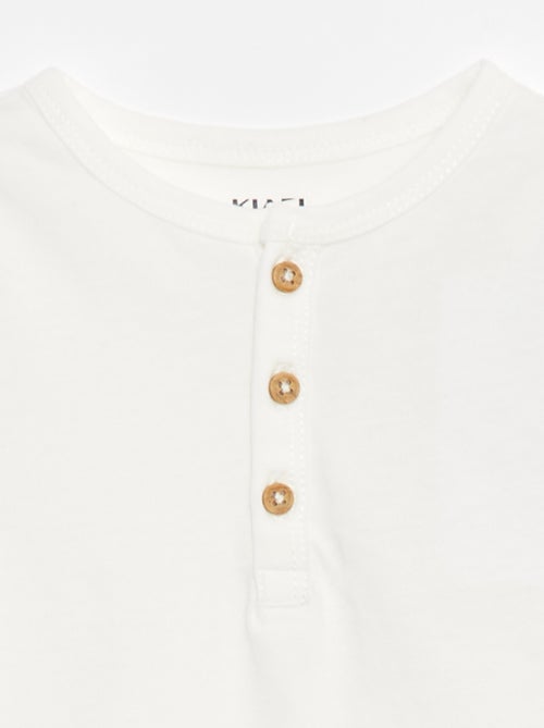 T-shirt con collo serafino - Kiabi