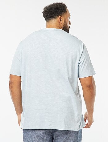 T-shirt con collo serafino