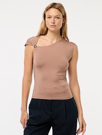 T-shirt con dettaglio gioiello