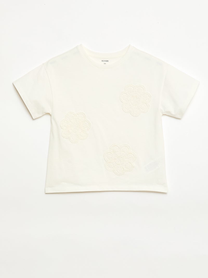 T-shirt con fiori in macramè Bianco - Kiabi