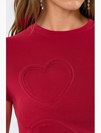 T-shirt con girocollo e stampa di cuori ricamati busem