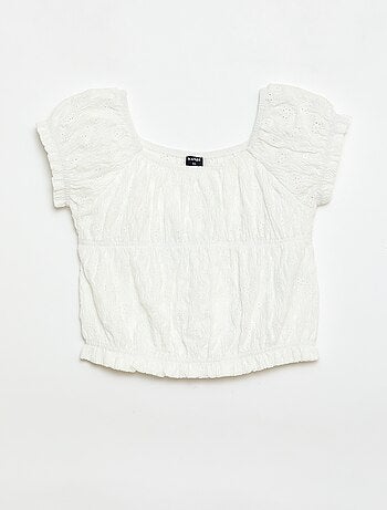 T-shirt con lavorazione smock e ricamo sangallo