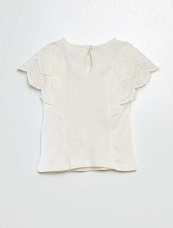 T-shirt con maniche ricamate