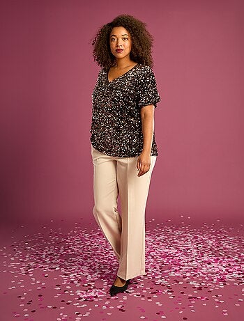 T-shirt con paillettes all-over maniche corte