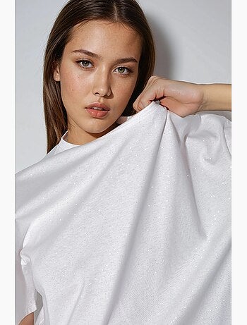T-shirt con paillettes, girocollo e maniche corte busem