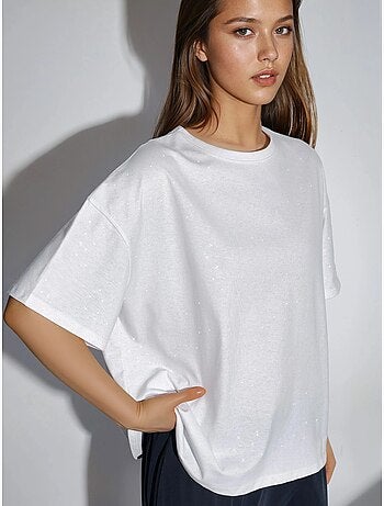 T-shirt con paillettes, girocollo e maniche corte busem