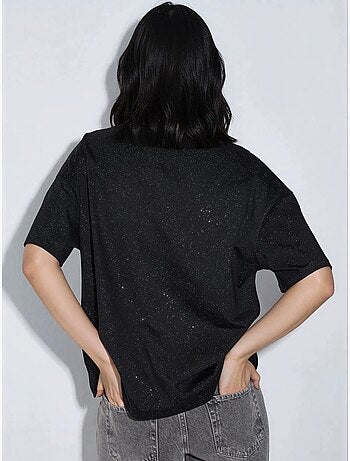 T-shirt con paillettes, girocollo e maniche corte busem