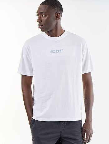T-shirt con ricami a maniche corte
