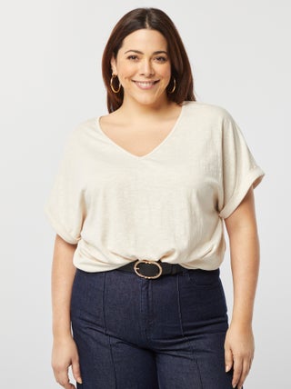 T-shirt con schiena macramé
