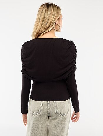 T-shirt con scollo a barca drappeggiato