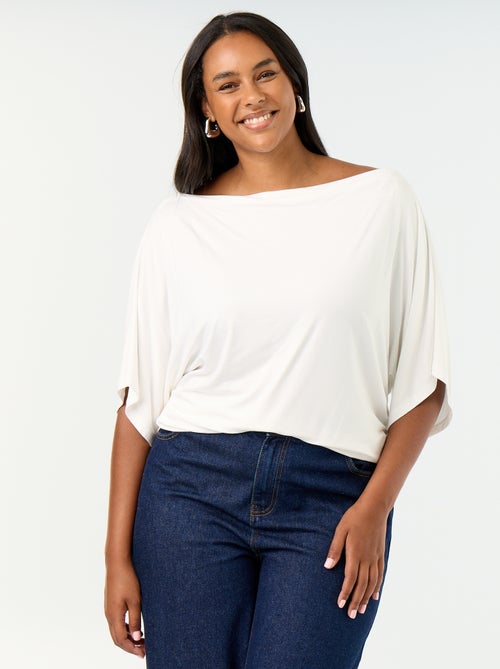 T-shirt con scollo a cascata e maniche corte - Kiabi T-shirt con scollo a cascata e maniche corte - Kiabi