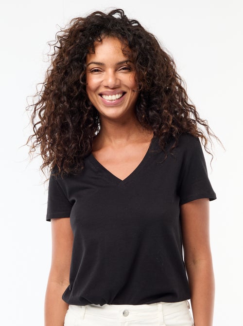 T-shirt con scollo a V - Kiabi