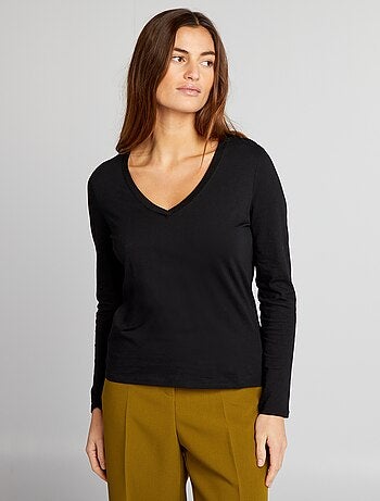 T-shirt con scollo a V
