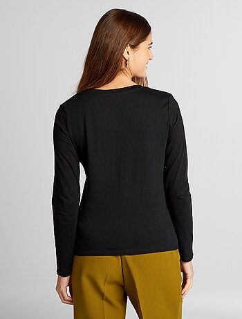 T-shirt con scollo a V