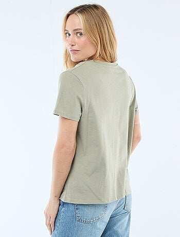 T-shirt con scollo a V