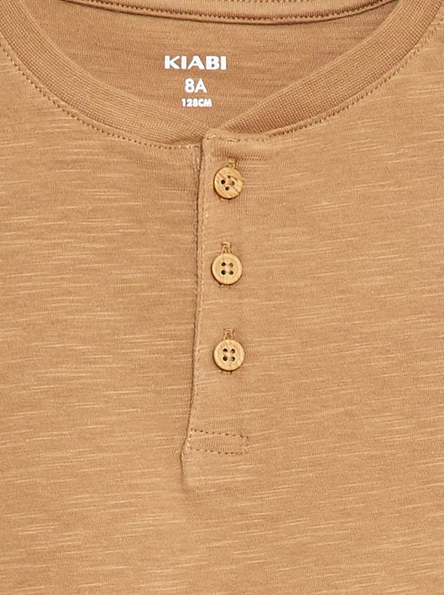 T-shirt con scollo alla tunisina - Kiabi