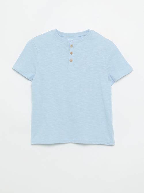 T-shirt con scollo alla tunisina - Kiabi T-shirt con scollo alla tunisina - Kiabi