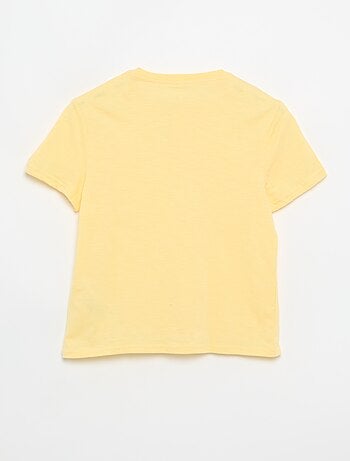T-shirt con scollo alla tunisina