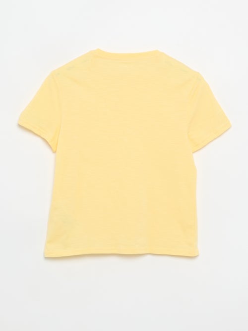 T-shirt con scollo alla tunisina - Kiabi T-shirt con scollo alla tunisina - Kiabi