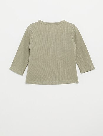 T-shirt con scollo alla tunisina
