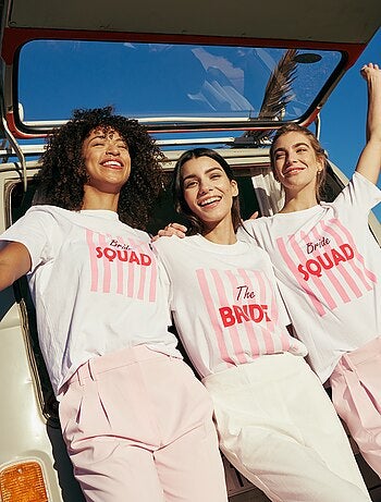 T-shirt con scritta EVJF