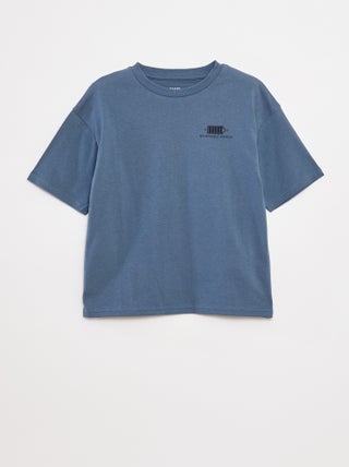 T-shirt con scritta stampata