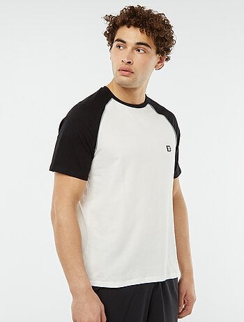 T-shirt con stampa e maniche corte raglan