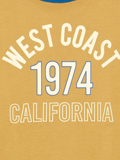 T-shirt con stampa fantasia a maniche corte con profili a contrasto - Kiabi