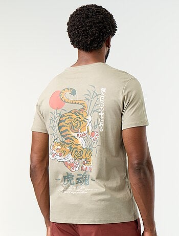 T-shirt con stampa fantasia a maniche corte